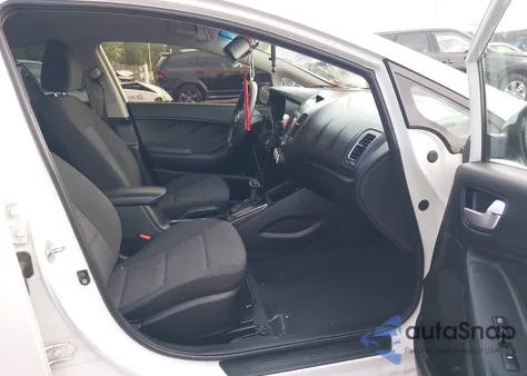 2018 Kia Forte Lx из США, поврежденный, VIN 3KPFL4A76JE231031